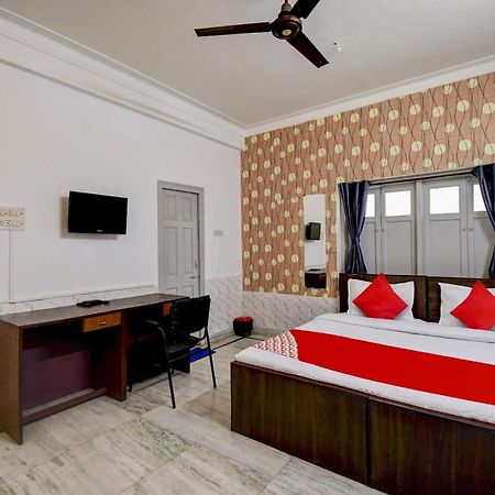 Super Oyo Hotel O Fantasy Stay Vibe Kolkata Exterior photo
